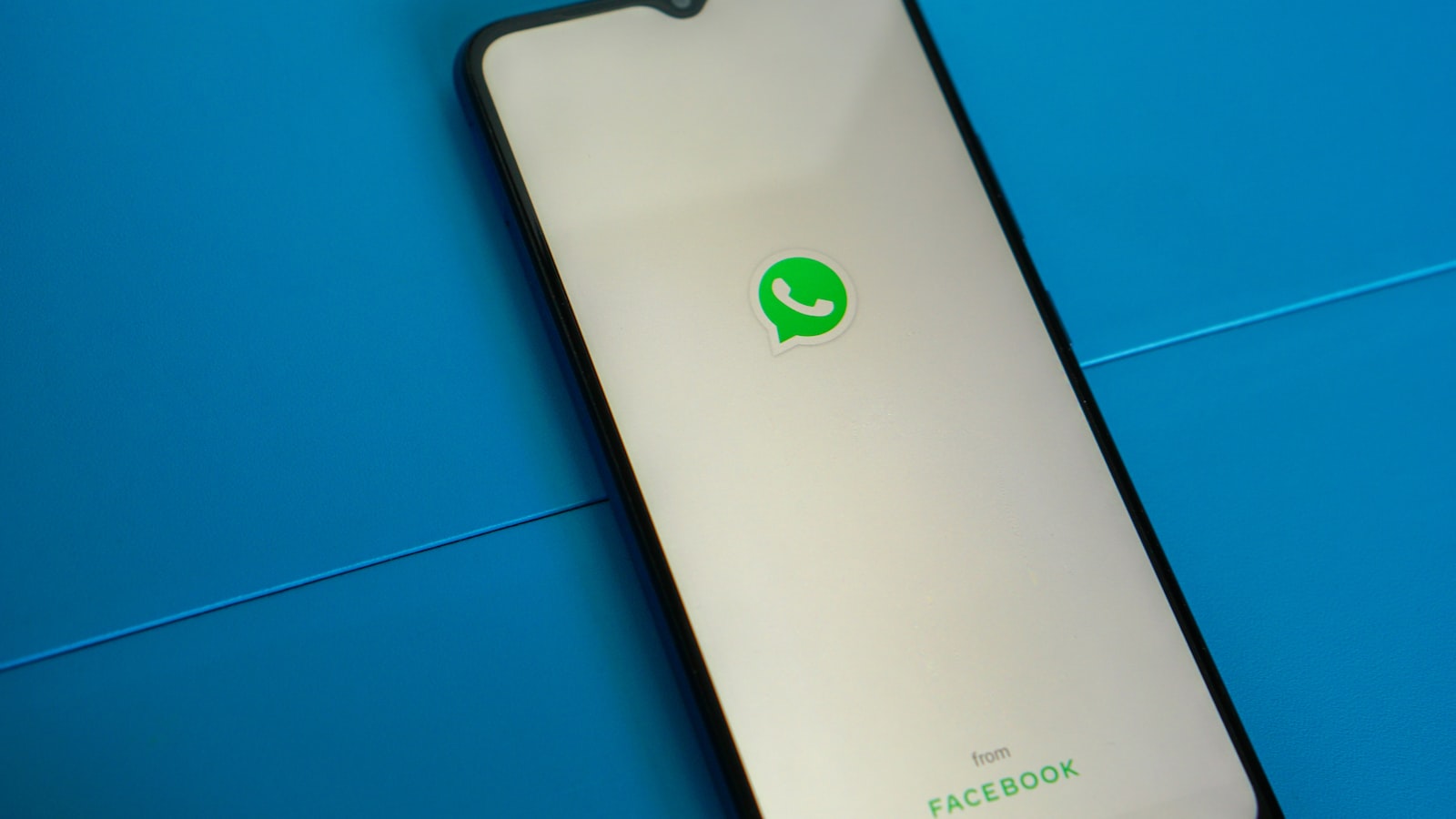 Cara Mengunduh WhatsApp GB dengan Cepat dan Aman